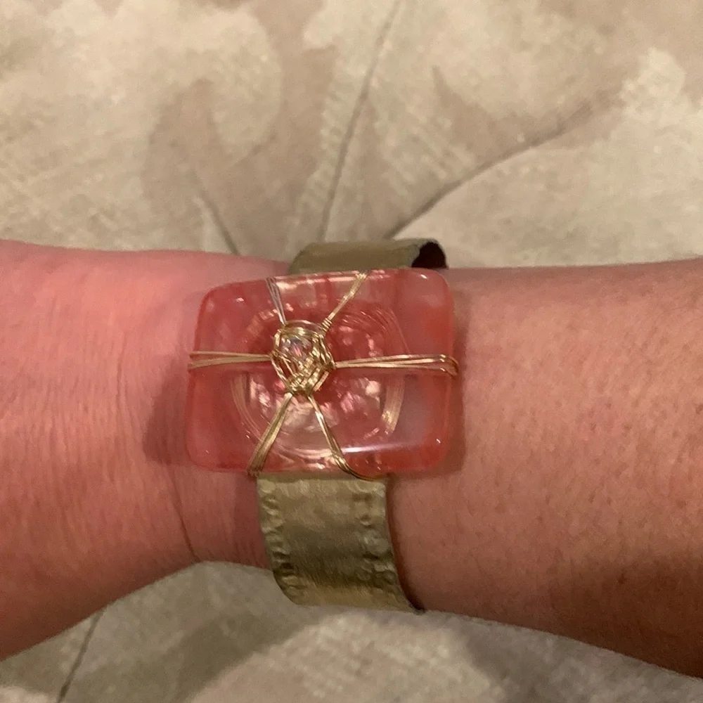 Hand Made Cuff bracelet. strawberry quartz and gold toned.